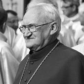 Zmarł ks. kan. Stanisław Starczyński