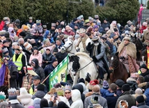 Tłumy mieszkańców uczestniczyły w 13. Orszaku Trzech Króli. 
