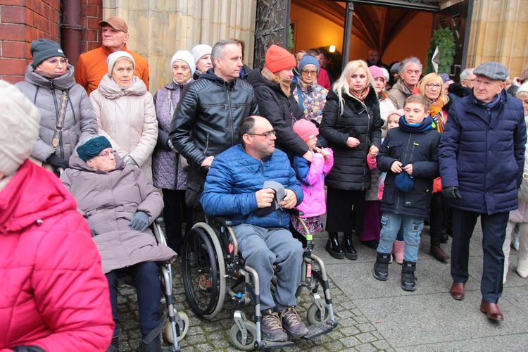 Książę i Królowie wspólnie w orszaku