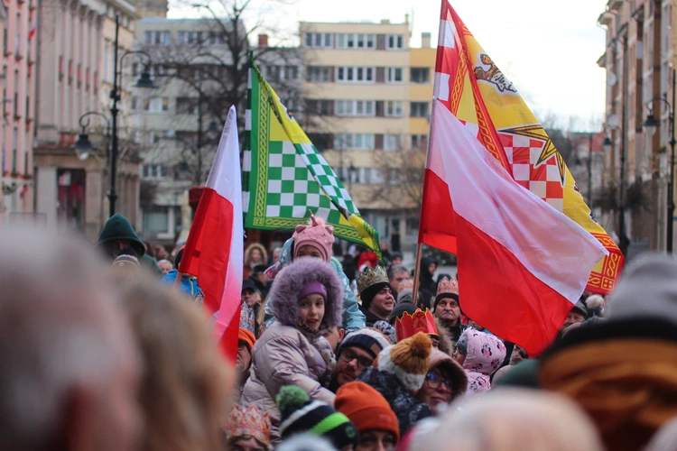 Książę i Królowie wspólnie w orszaku