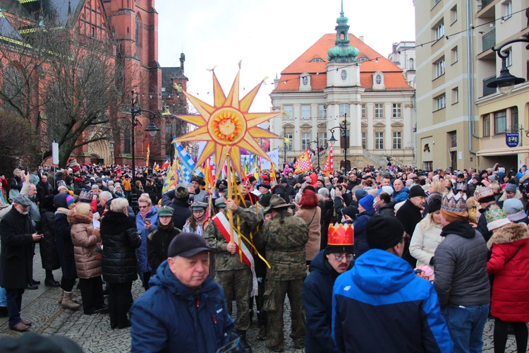 Książę i Królowie wspólnie w orszaku