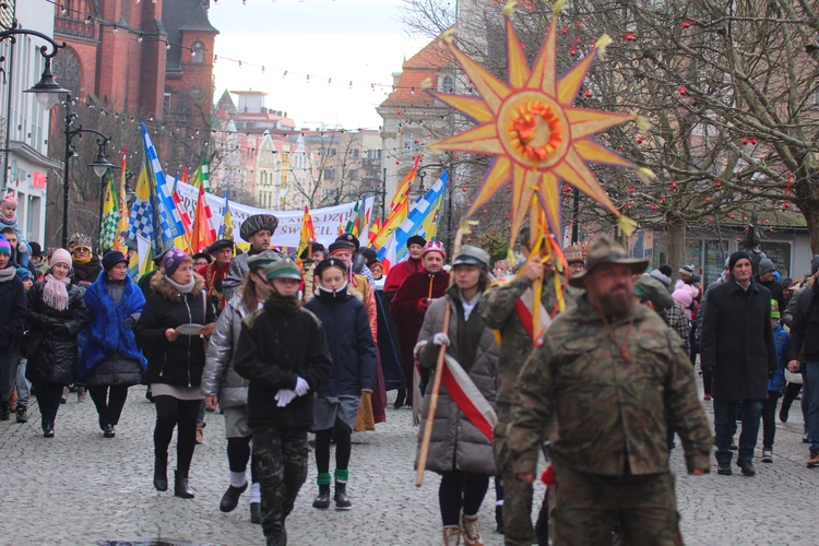 Książę i Królowie wspólnie w orszaku