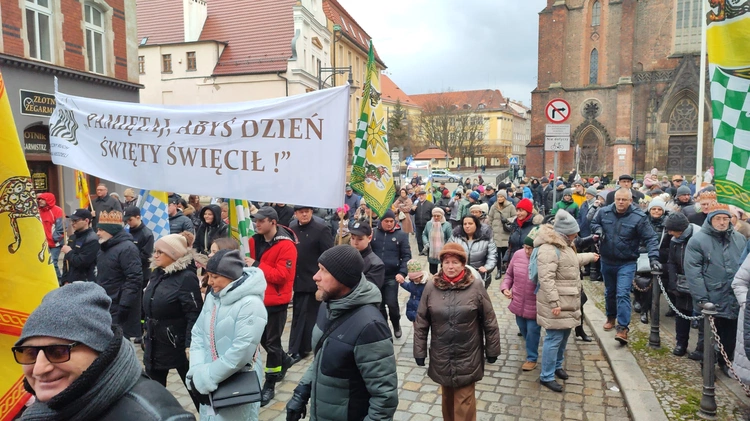 Książę i Królowie wspólnie w orszaku