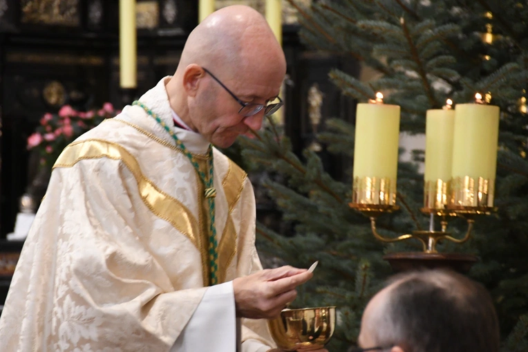 Abp Galbas przed orszakiem: Wyrusz w fascynującą podróż wewnętrzną, pielgrzymkę wiary!