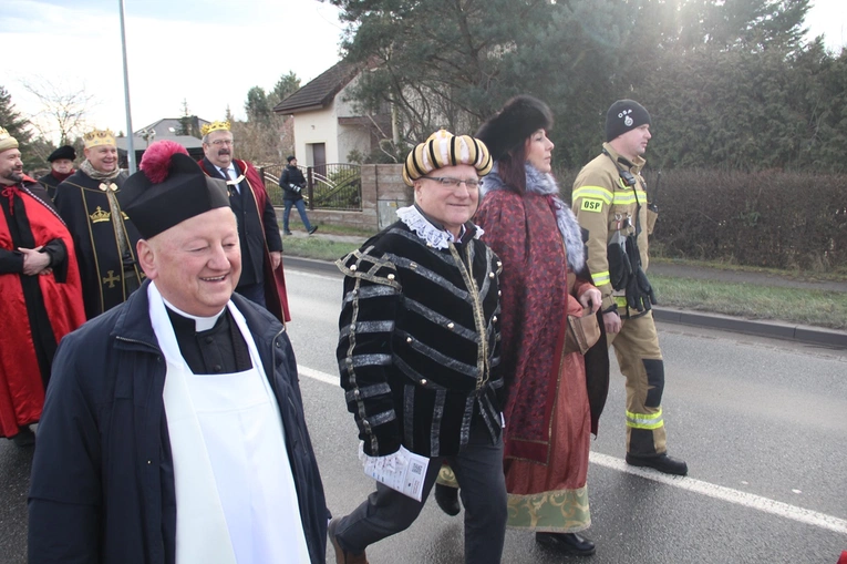 Orszak Trzech Króli z Nadolic Wielkich do Nadolic Małych 2025