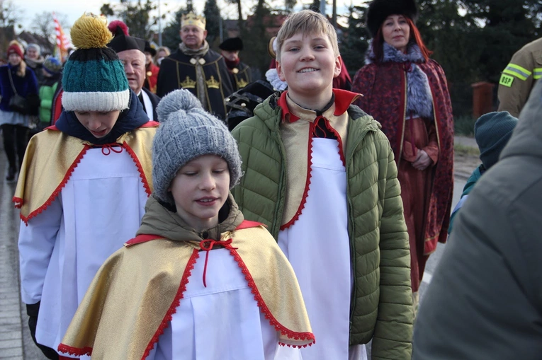 Orszak Trzech Króli z Nadolic Wielkich do Nadolic Małych 2025