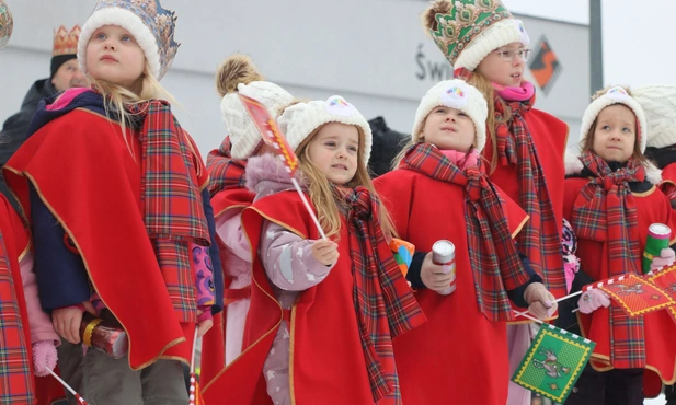 Dwa miliony osób na Orszakach Trzech Króli w Polsce