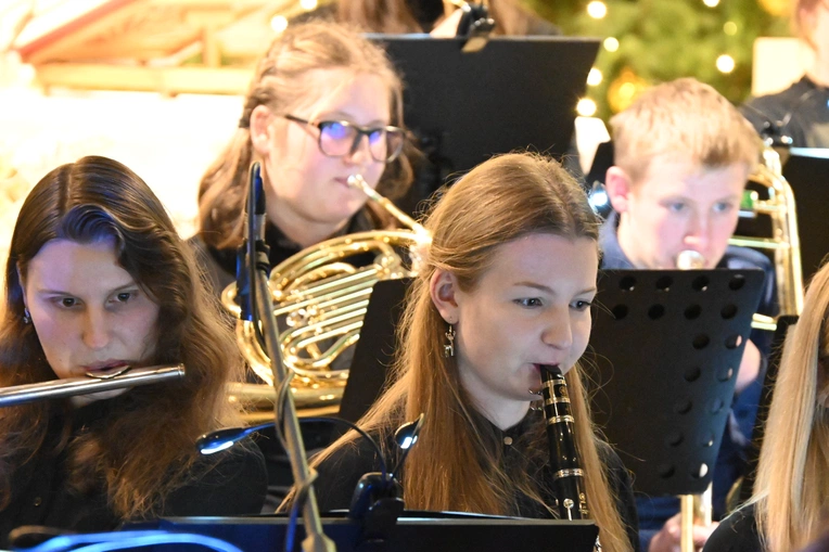 Na trąbkę, saksofon, skrzypce