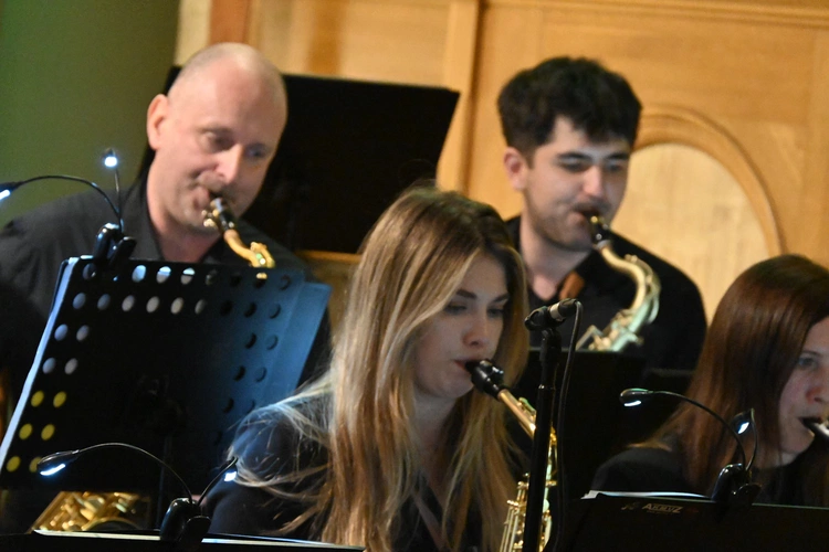 Na trąbkę, saksofon, skrzypce