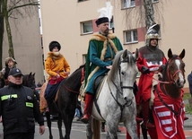 Orszak Trzech Króli w Oleśnicy. Pielgrzymi nadziei w drodze do Betlejem