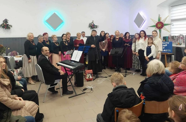 Tylko jedna jest taka noc. Z kolędami i pastorałkami