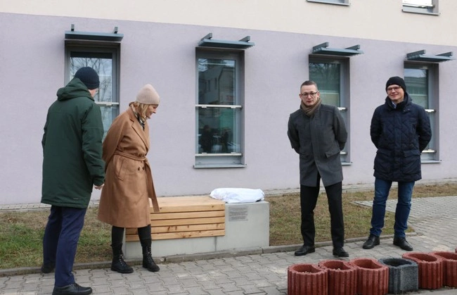 Waga niemowlęca na szlaku symboli Radomia