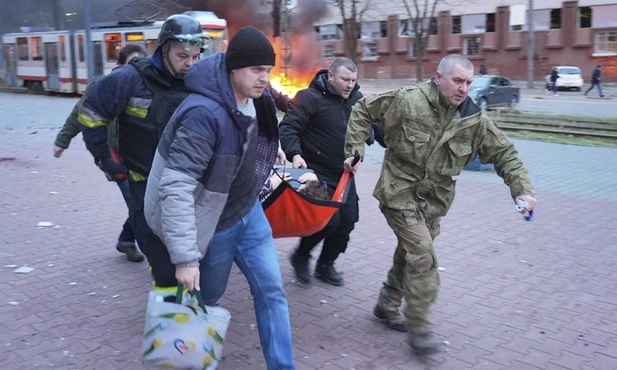 Z pomocą rannym