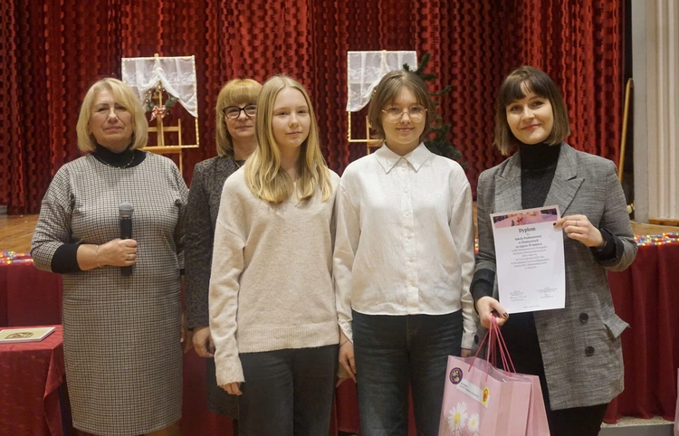 Gala XXIV Międzyszkolnego Przeglądu Inscenizacji Bożonarodzeniowych  - wręczenie nagród 