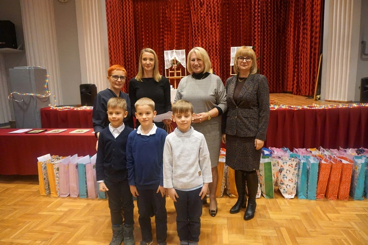 Gala XXIV Międzyszkolnego Przeglądu Inscenizacji Bożonarodzeniowych  - wręczenie nagród 