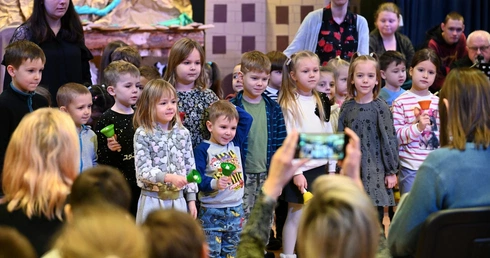 Kolędowanie przedszkolaków z Opola