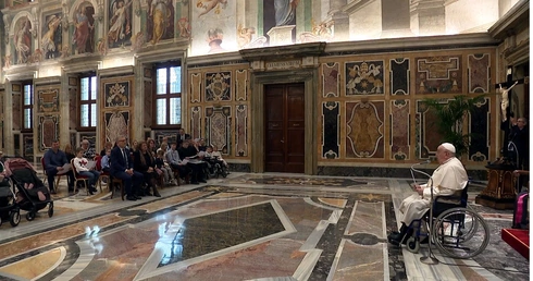 Wrocławskie dzieci chore na raka odwiedziły papieża Franciszka