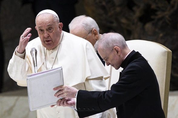 Franciszek wezwał do modlitwy o pokój 