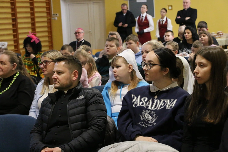 Rypin. Diecezjalne spotkanie Kolędników Misyjnych - cz. II