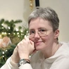 „Dlaczego nie klęczysz?” – usłyszała od dziecka. Ochrzczona jako dorosła, dziś przygotowuje do sakramentów innych dorosłych