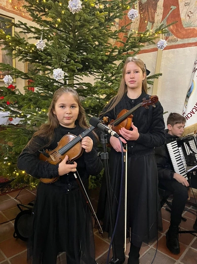 Wielkie kolędowanie w Małujowicach i okolicy
