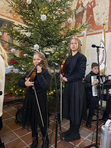 Wielkie kolędowanie w Małujowicach i okolicy