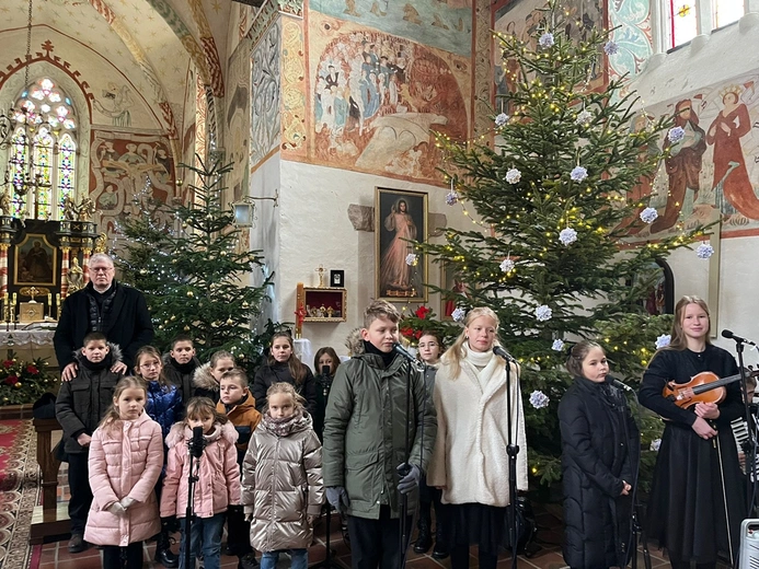 Wielkie kolędowanie w Małujowicach i okolicy