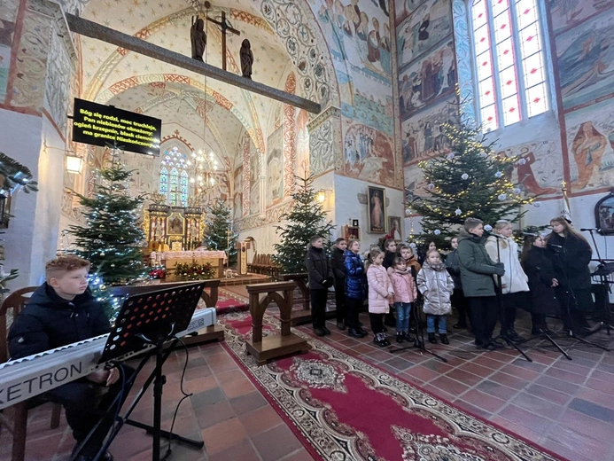 Wielkie kolędowanie w Małujowicach i okolicy