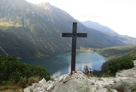 Człowiek, ludzkość, świat - zawsze Boże