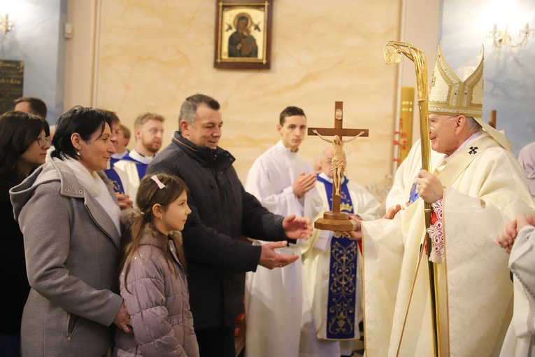 Myślenice. Siedem wieków z krzyżem