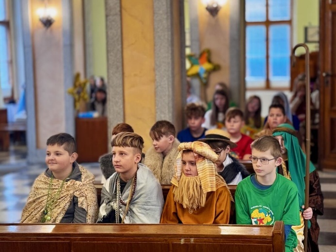 Kolędnicy misyjni dla dzieci z Konga