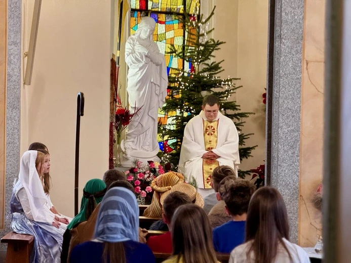 Kolędnicy misyjni dla dzieci z Konga