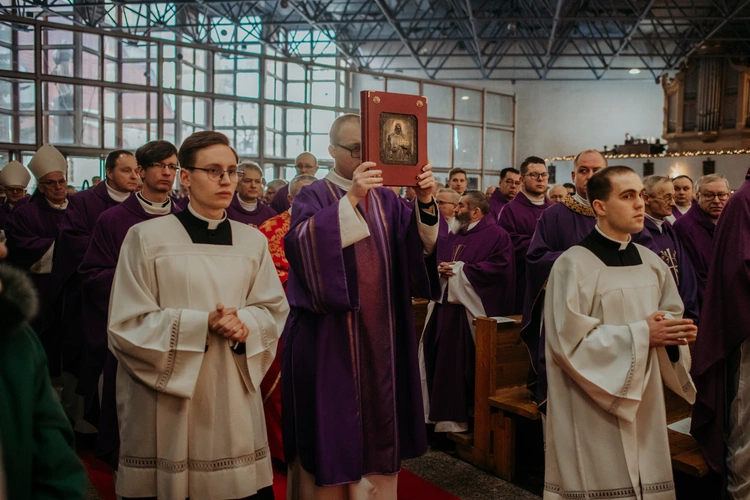 Ostatnie pożegnanie ks. Edmunda Skalskiego