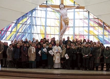 	Uczestnicy spotkali się w kościele Matki Bożej Królowej Świata w Radomiu.