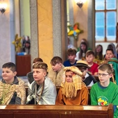 Spotkanie rozpoczęło się Mszą Świętą w klasztornej kaplicy sióstr niepokalanek.