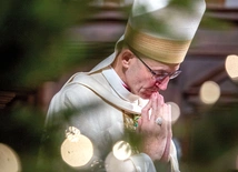 – Inteligencja jest bliźniacza wobec pokory – podkreślił arcybiskup.
