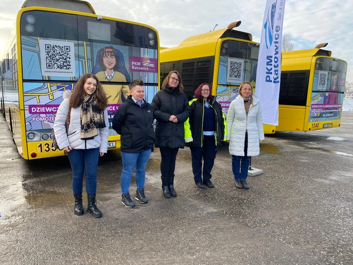 Katowice. Już 49 kobiet prowadzi autobusy w PKM Katowice