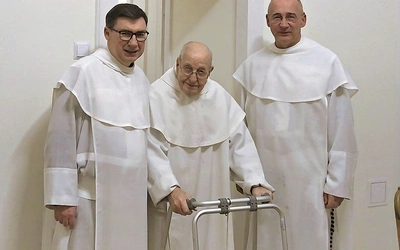 Nie tylko „Pawełki”. Współcześni paulini z przymrużeniem oka