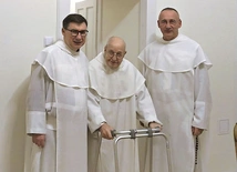 Nie tylko „Pawełki”. Współcześni paulini z przymrużeniem oka