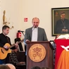 Można dostrzec ogromny głód takich spotkań.
