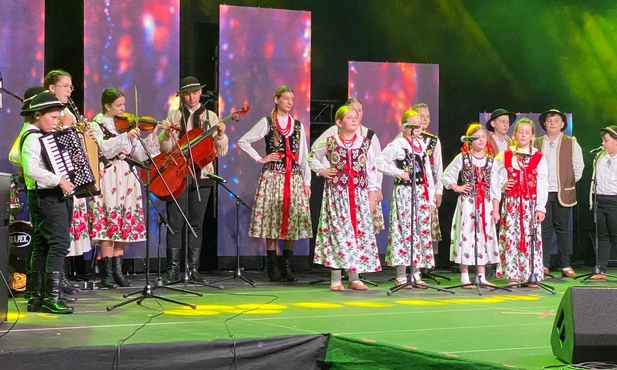 Będzin. Finałowe przesłuchania Międzynarodowego Festiwalu Kolęd i Pastorałek