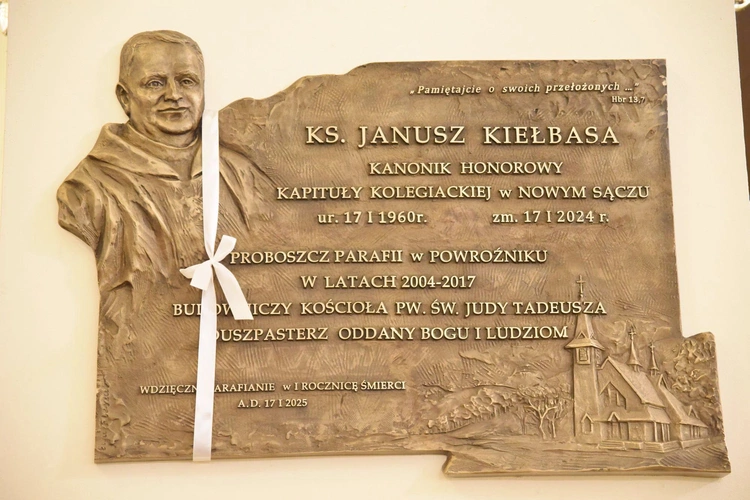 Epitafium ks. Janusza Kiełbasy