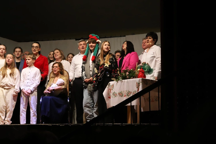 Spektakl "To dziecko" (Nie)Zwykłego Teatru na Korabce