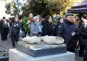 Odsłonięcie monumentu pamięci ofiar marszu śmierci