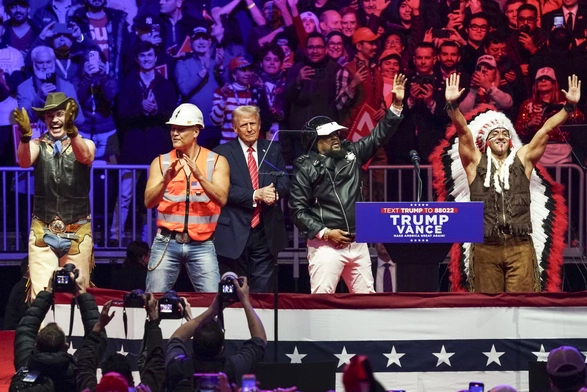 Trump podczas preinauguracyjnego wystąpienia