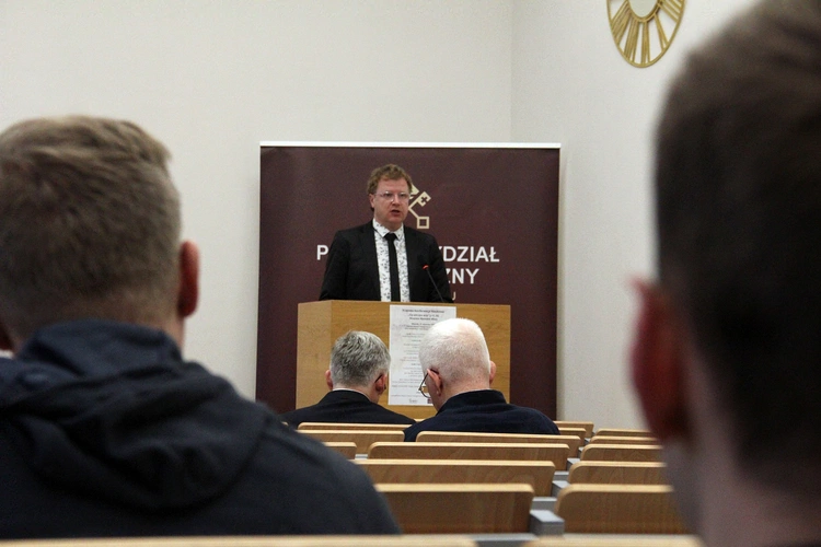 Homoousios, czyli współistotny Ojcu