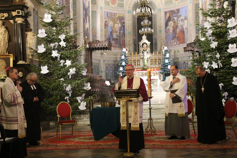 Płock. Modlitwa ekumeniczna w katedrze