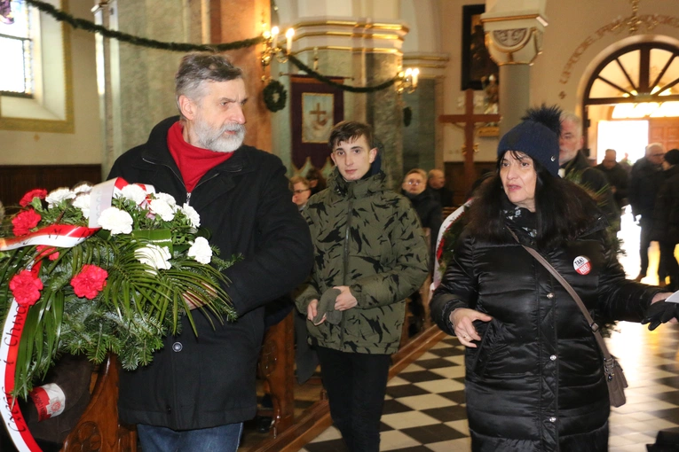 Pogrzeb kpt. Wacława Szaconia "Czarnego"