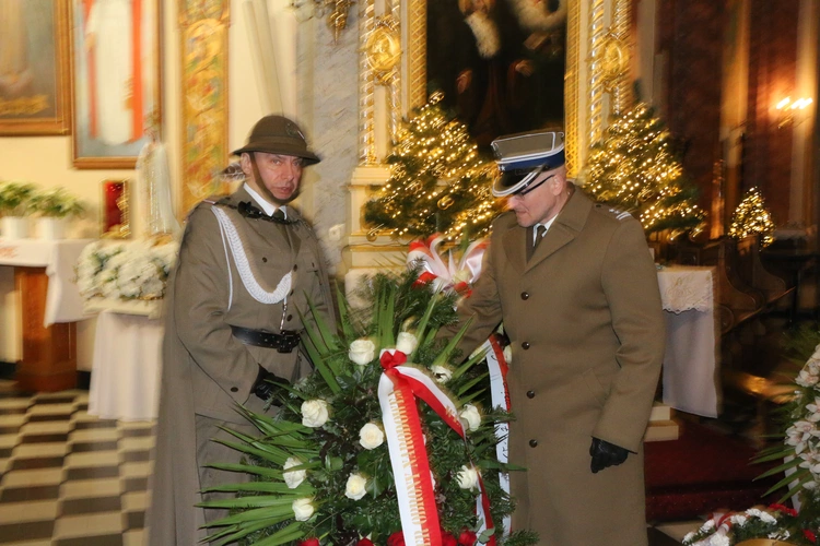 Pogrzeb kpt. Wacława Szaconia "Czarnego"
