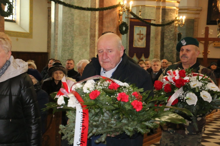 Pogrzeb kpt. Wacława Szaconia "Czarnego"